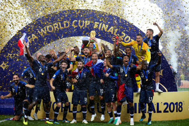 而新星卡拉 而新星卡拉