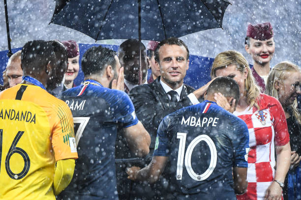 但巴黎最终 但巴黎最终